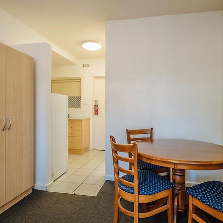 Canning Bridge Auto Lodge Перт Экстерьер фото