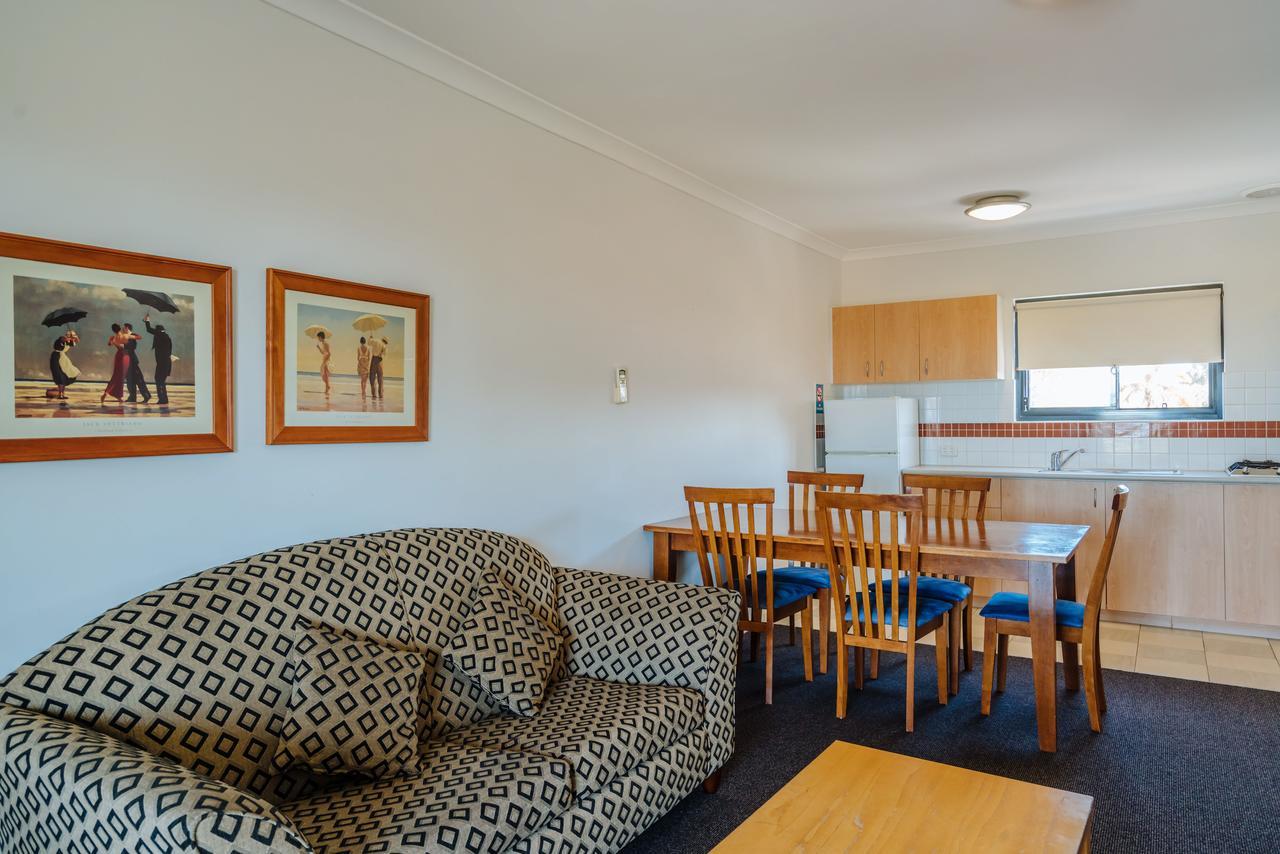 Canning Bridge Auto Lodge Перт Экстерьер фото