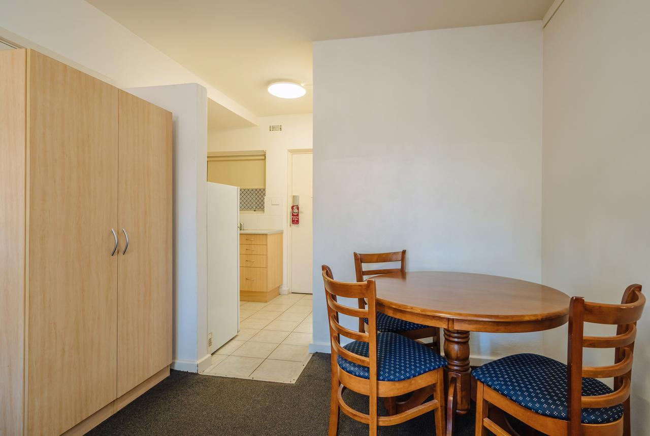 Canning Bridge Auto Lodge Перт Экстерьер фото