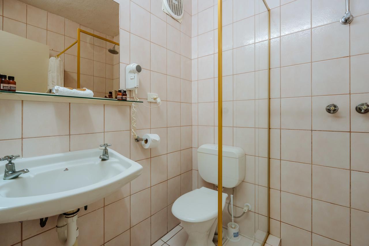 Canning Bridge Auto Lodge Перт Экстерьер фото