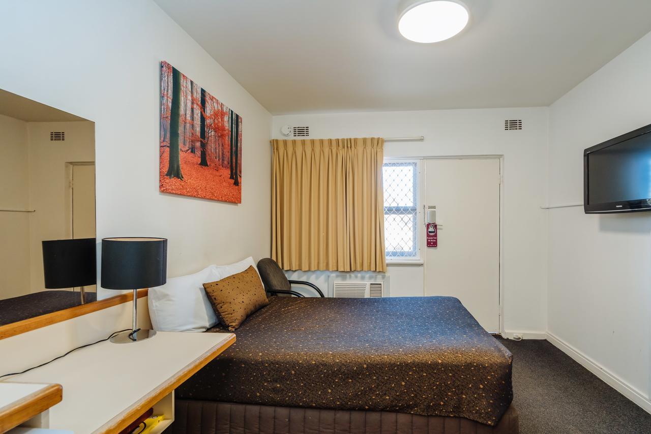 Canning Bridge Auto Lodge Перт Экстерьер фото